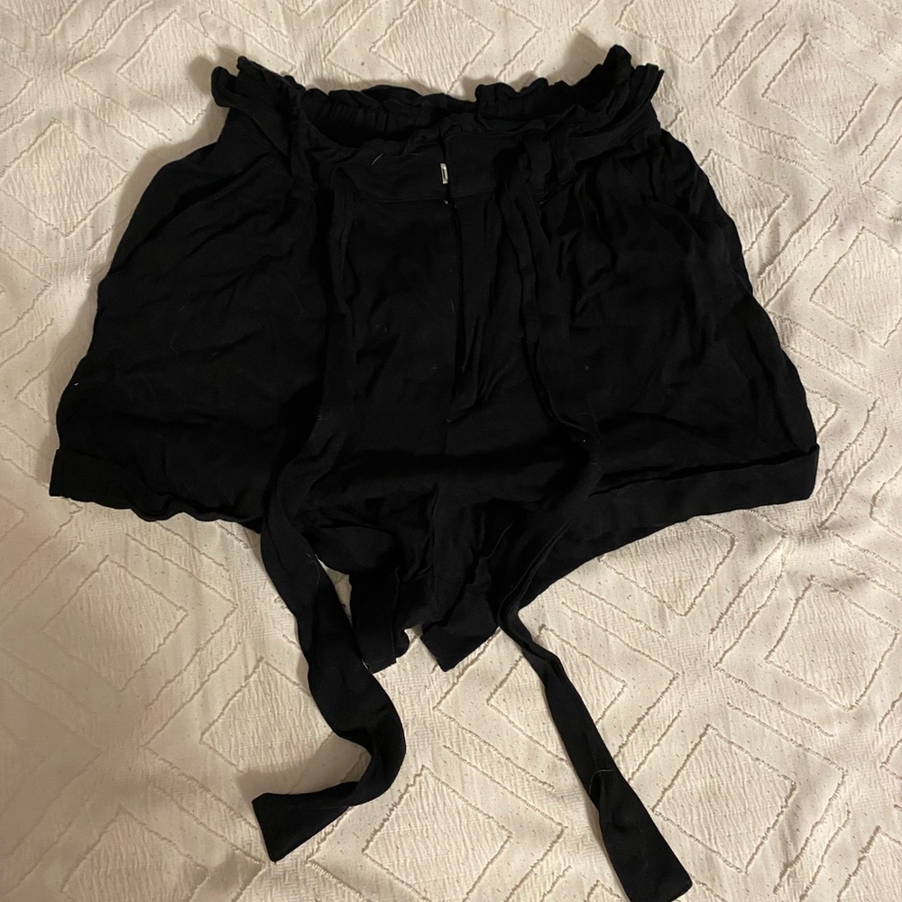 Forever 21 black tie shorts